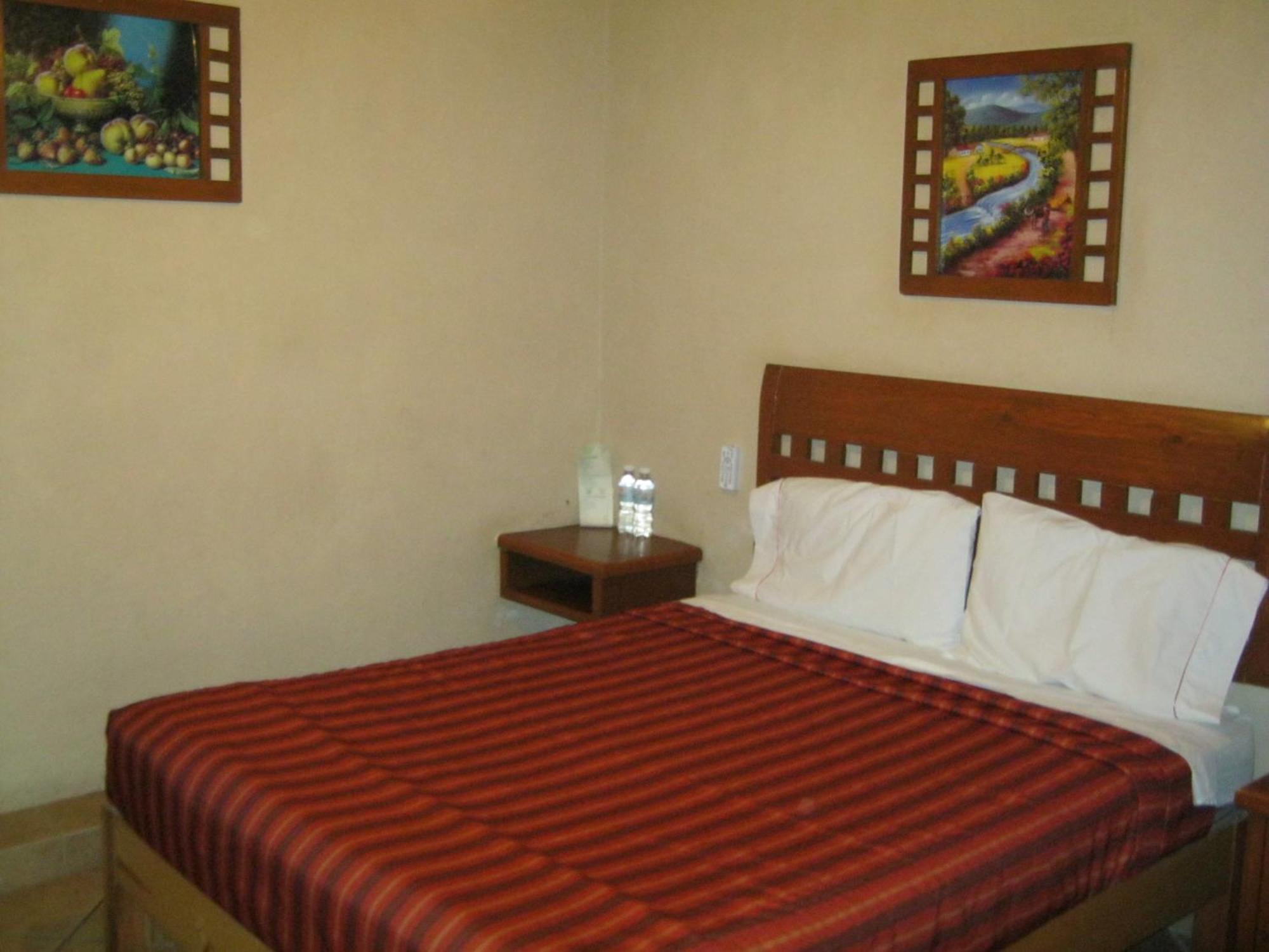 Hotel Real Santa María Cuernavaca Exterior foto